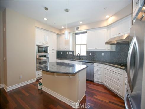 129 Chantilly , Irvine, CA