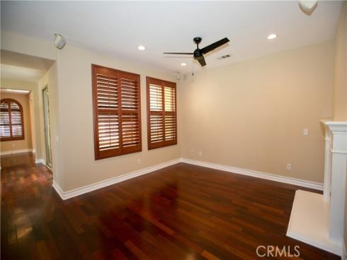 129 Chantilly , Irvine, CA