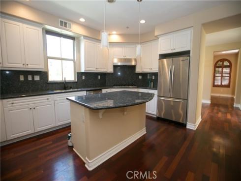 129 Chantilly , Irvine, CA