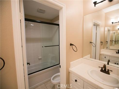 129 Chantilly , Irvine, CA
