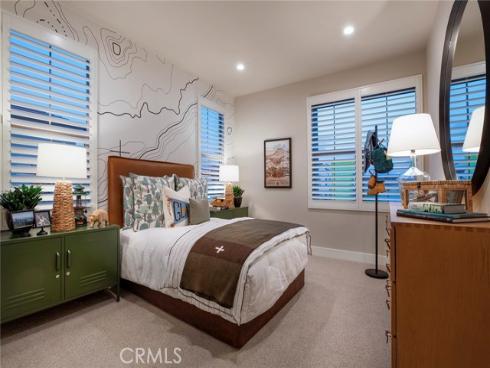 217  Birdseye  , Irvine, CA