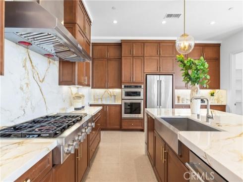 149 Summerland , Irvine, CA