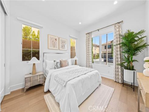 149 Summerland , Irvine, CA