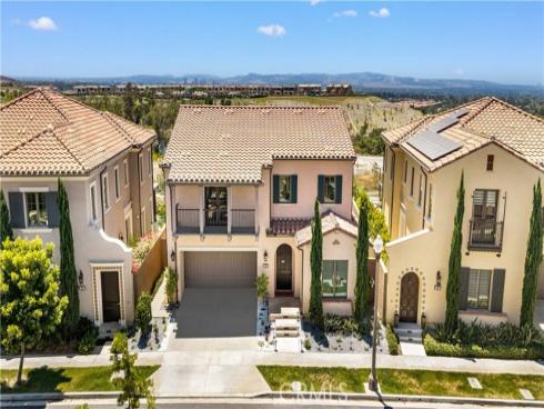 149 Summerland , Irvine, CA