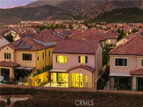149 Summerland , Irvine, CA