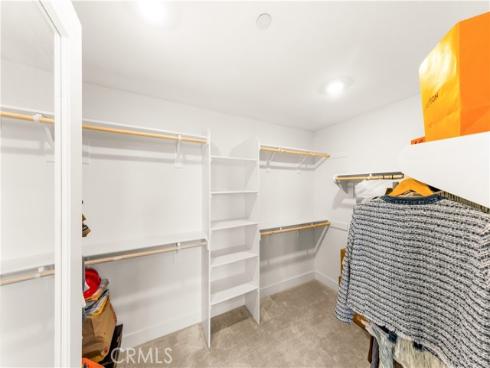 405 Clipper , Irvine, CA