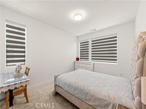 405 Clipper , Irvine, CA