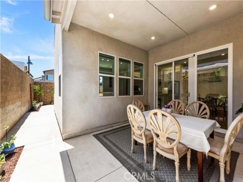 405 Clipper , Irvine, CA