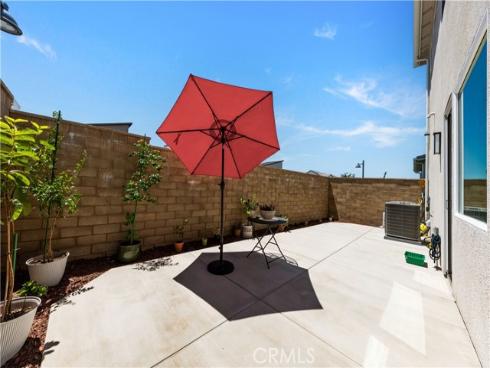 405 Clipper , Irvine, CA