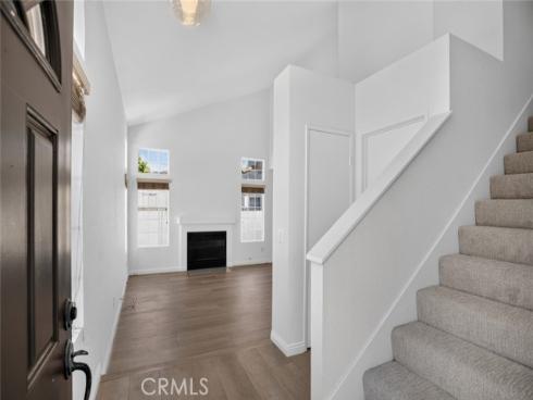 122  Almador  , Irvine, CA