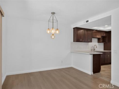 122  Almador  , Irvine, CA