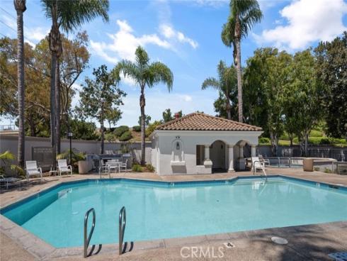 122  Almador  , Irvine, CA