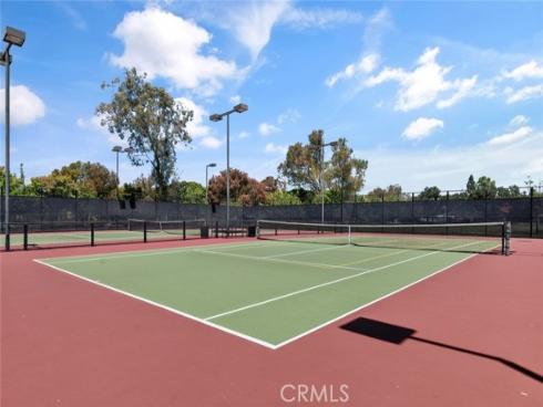 122  Almador  , Irvine, CA