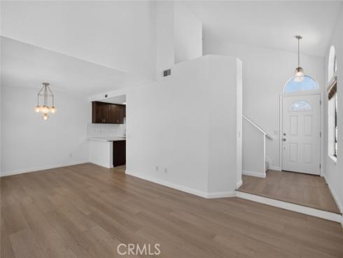 122  Almador  , Irvine, CA