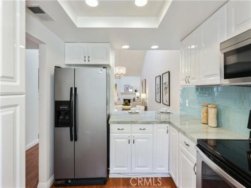 5282 Thorn Tree , Irvine, CA