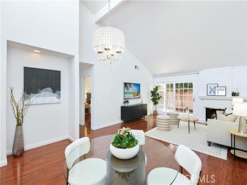 5282 Thorn Tree , Irvine, CA