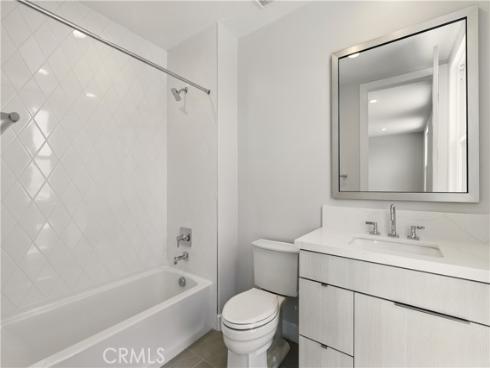 133 Apron , Irvine, CA