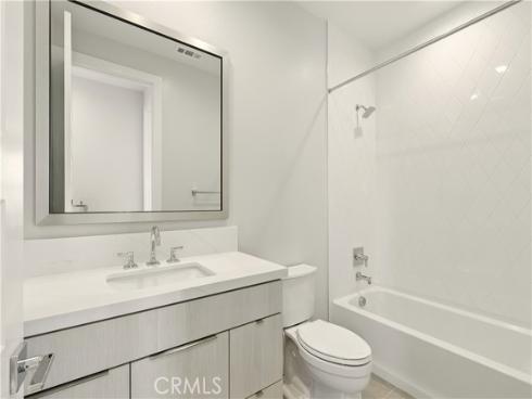 133 Apron , Irvine, CA