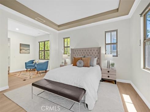 231 Mantle , Irvine, CA