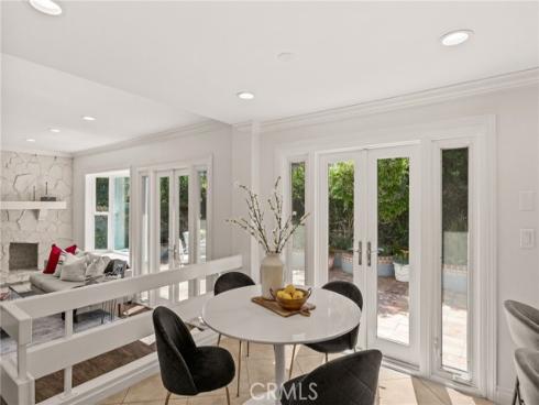 16 Harrisburg , Irvine, CA