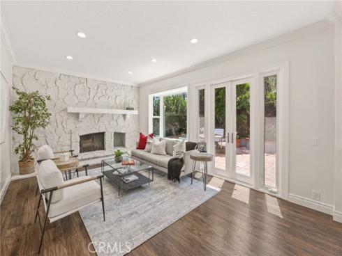 16 Harrisburg , Irvine, CA