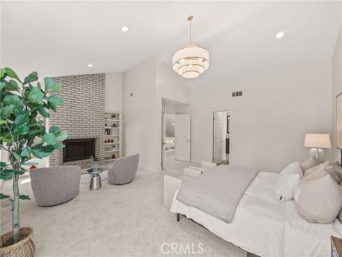 16 Harrisburg , Irvine, CA