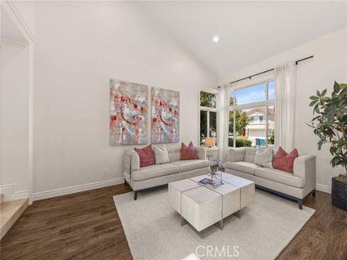 16 Harrisburg , Irvine, CA