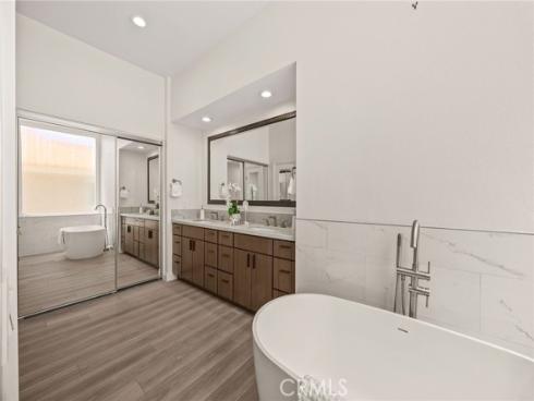 16 Harrisburg , Irvine, CA