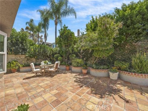 16 Harrisburg , Irvine, CA