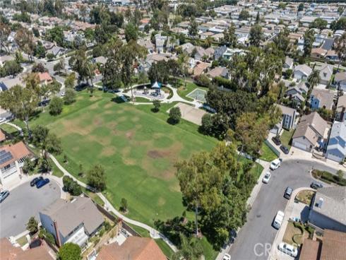 16 Harrisburg , Irvine, CA