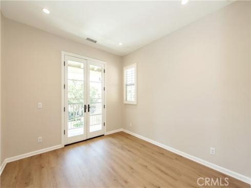146 Rotunda , Irvine, CA