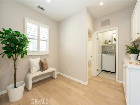 146 Rotunda , Irvine, CA