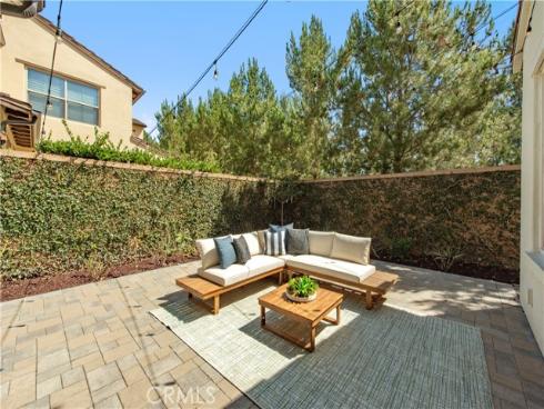 146 Rotunda , Irvine, CA