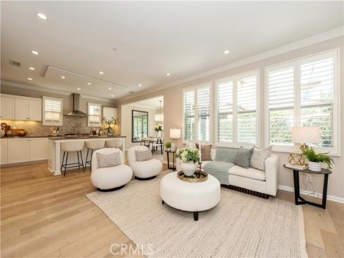 146 Rotunda , Irvine, CA