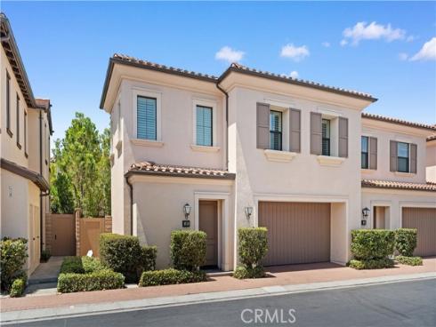 190  Crescent Moon  , Irvine, CA