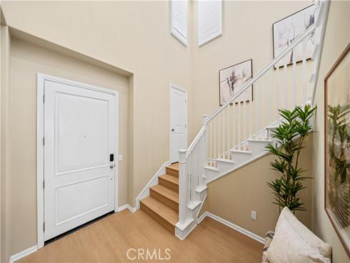 190  Crescent Moon  , Irvine, CA