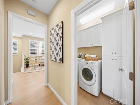 190  Crescent Moon  , Irvine, CA