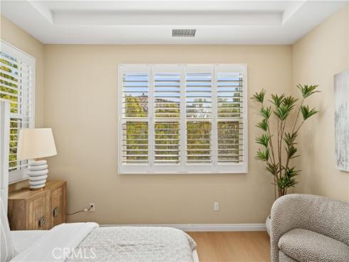 190  Crescent Moon  , Irvine, CA