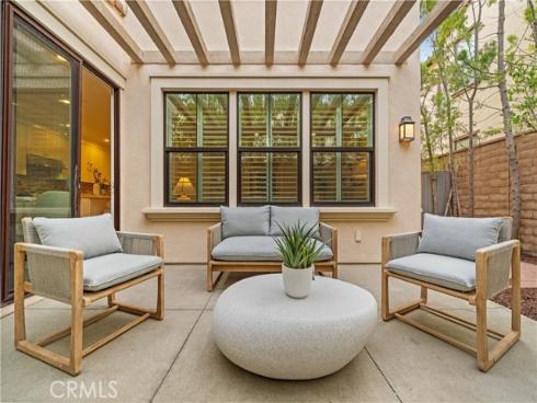 190  Crescent Moon  , Irvine, CA