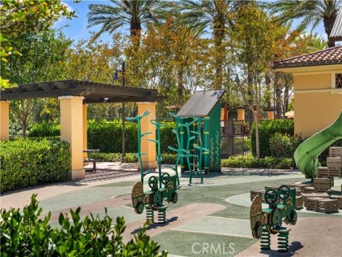 190  Crescent Moon  , Irvine, CA