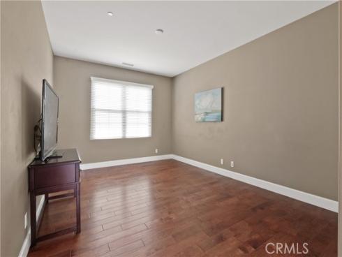 67 Hazelton , Irvine, CA