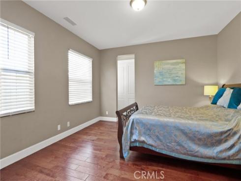 67 Hazelton , Irvine, CA