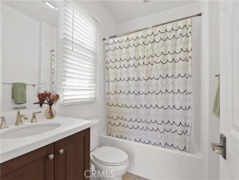 67 Hazelton , Irvine, CA