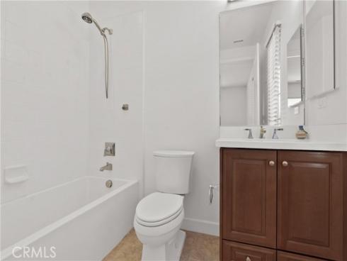 67 Hazelton , Irvine, CA