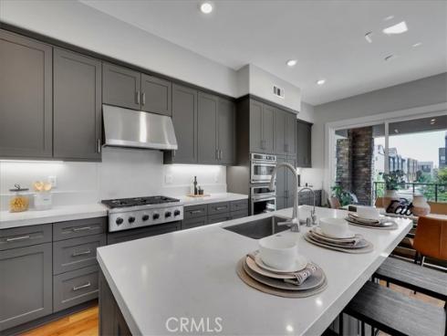137 Rondo , Irvine, CA