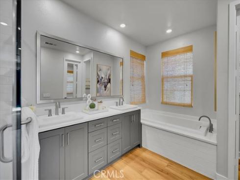 137 Rondo , Irvine, CA