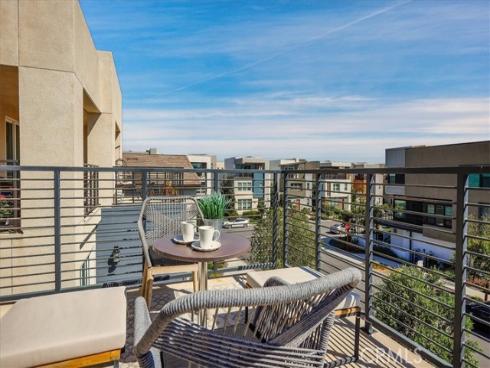 137 Rondo , Irvine, CA