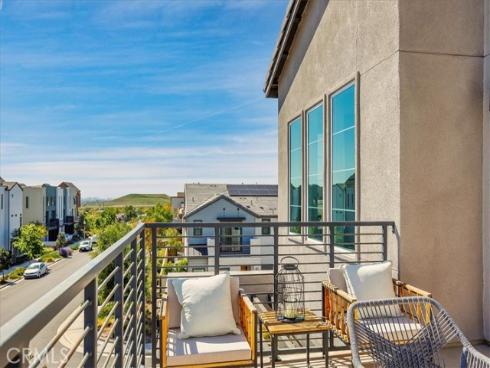 137 Rondo , Irvine, CA