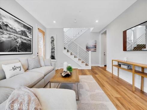 137 Rondo , Irvine, CA