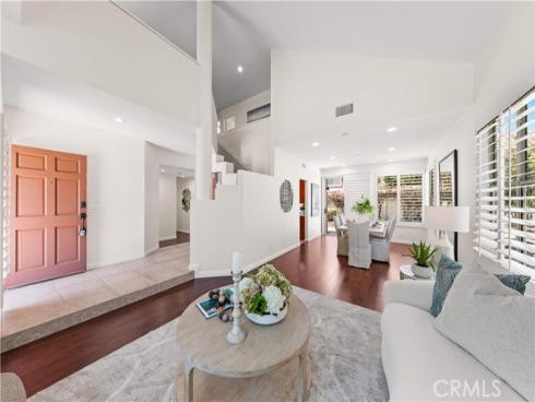 9 Terraza , Irvine, CA